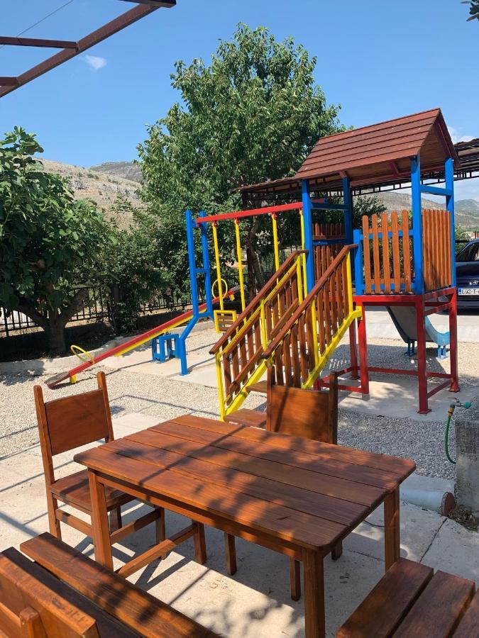 Apartments Ena Trebinje Exterior photo